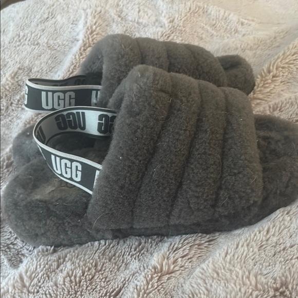 UGG Fluffy Gray Slide Slippers - Picture 1 of 3